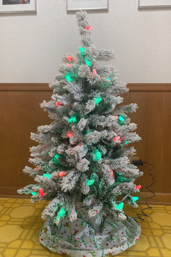 Hallmark SoundALight Christmas Tree Review The StressFree Christmas